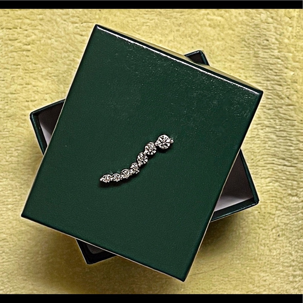 7-Stone Genuine Diamond Pendant